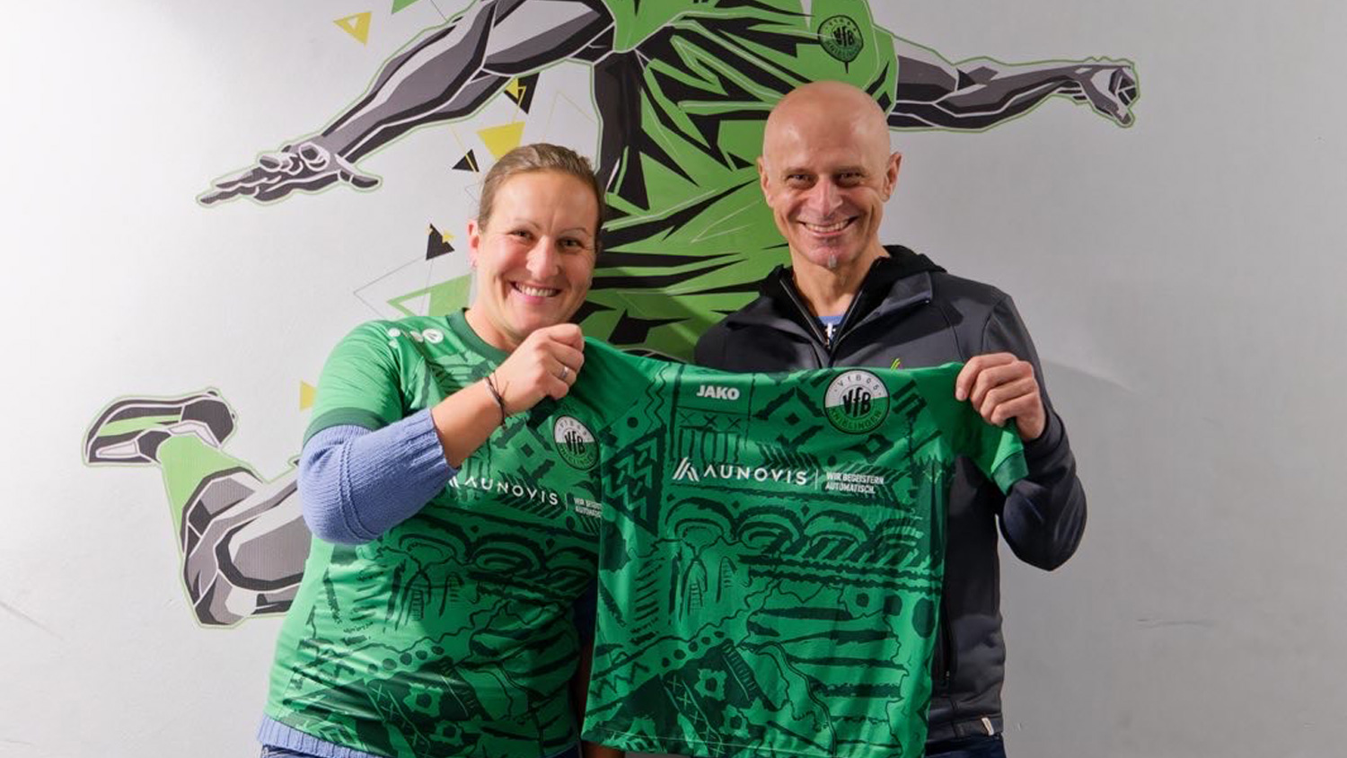 AUNOVIS sponsort Trikots für VfB 05 Knielingen